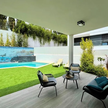 Amazing With Pool By Homing Villa *