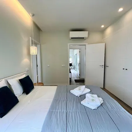 Villa Amazing With Pool By Homing